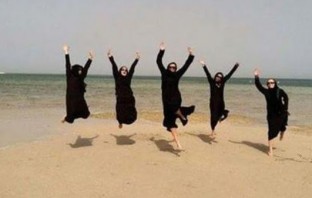 ‘We Need Privacy!’ Moroccan Women Demand Ladies-Only Beach